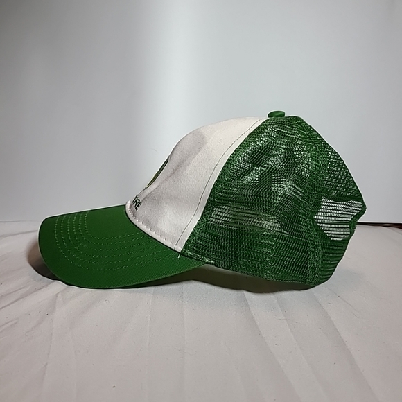 John Deere Embroidered Snapback Trucker Hat Cap Green White Mesh Back Adjustable - Picture 2 of 6